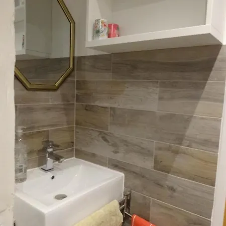 Appartement Papillons De Nuit Champagne Troyes