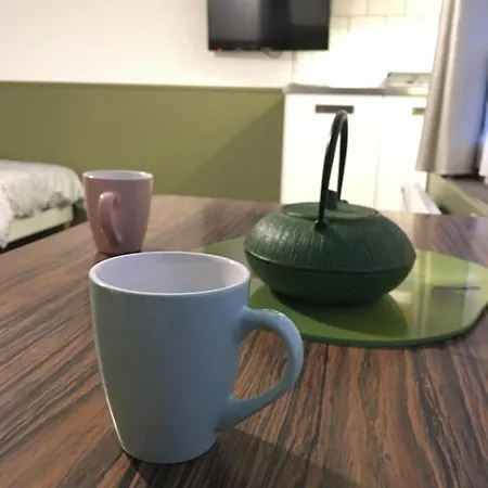 Papillons De Nuit Champagne