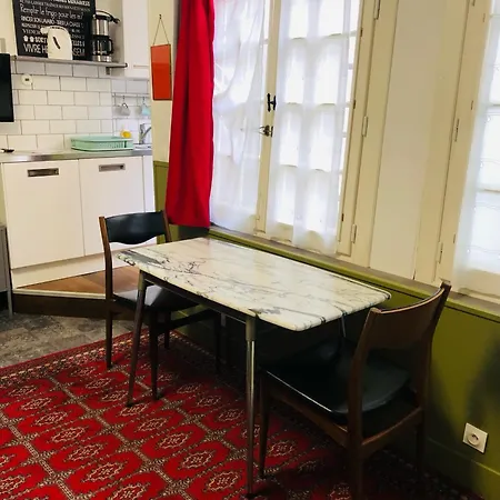 Papillons De Nuit Champagne Appartement Troyes